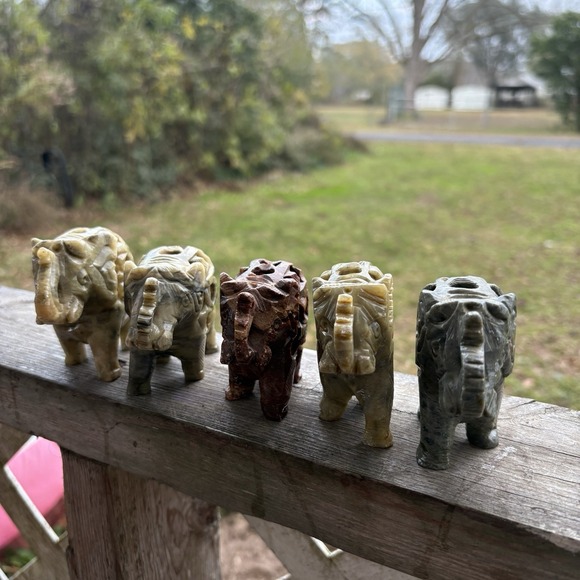Vintage Hand Carved Soapstone Momma Elephant W/Baby Inside Figurines Lot Of 5 - Picture 7 of 10